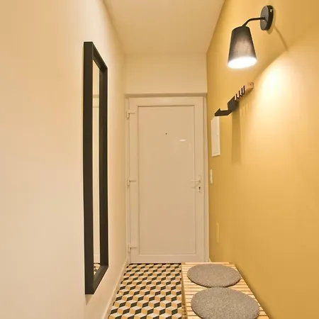 Charming Retreat In Campo De Ourique 리스본
